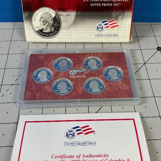 Photo of Lot #31 2009 U.S. Mint District of Columbia & U.S. Territories Silver Proof Set 