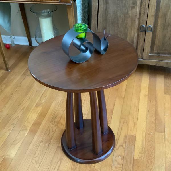 Photo of Modern solid wood side table 
