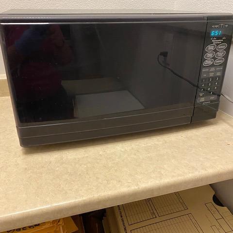 Photo of Kenmore microwave