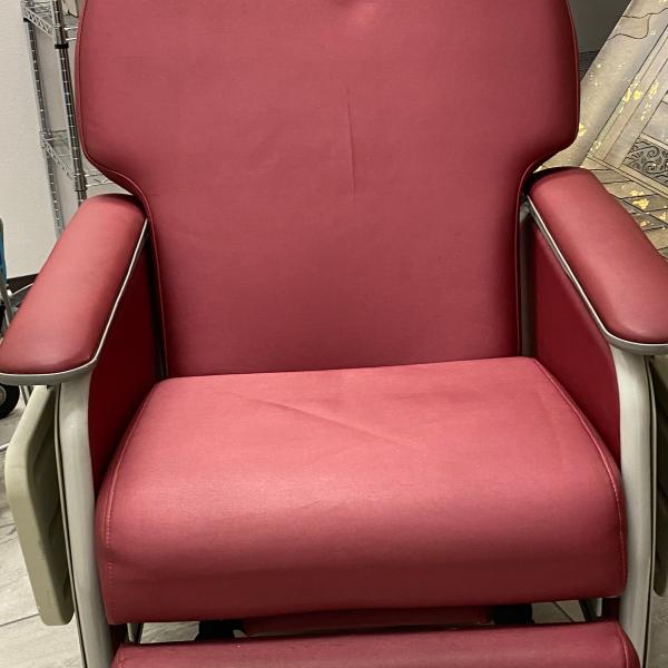 Photo of IV Chair