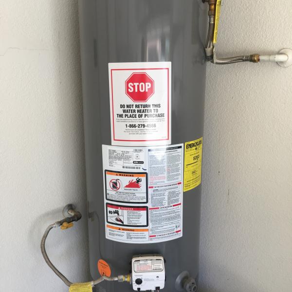 Photo of 40 gallon gas hot water heater