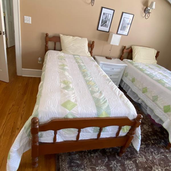 Photo of Twin beds