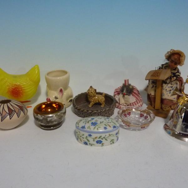 Photo of Vintage 10 Pieces Collectible Lot