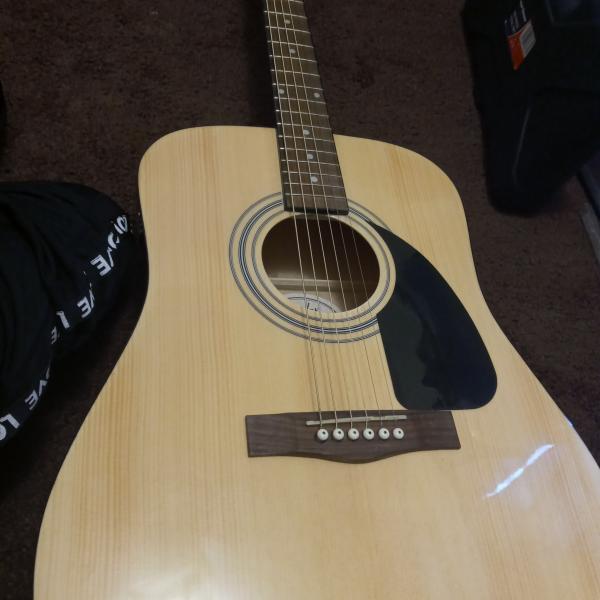 Photo of Fender FA 115 with or without fender gig bag