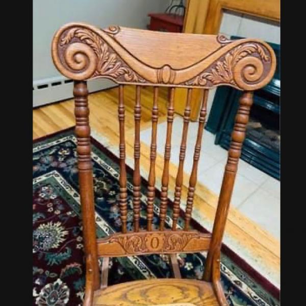 Photo of Antique rocking chair in excellent condition! 