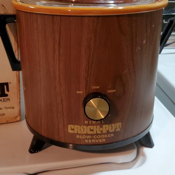 Photo of Original Crock Pot with Cookbook