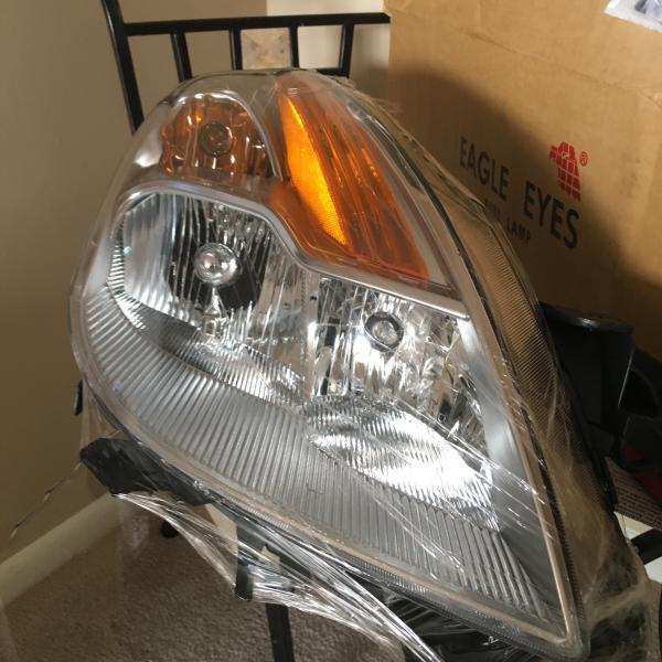 Photo of replacement headlight 
