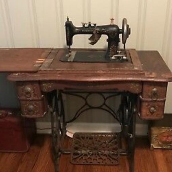 Photo of Antique sewing machine 
