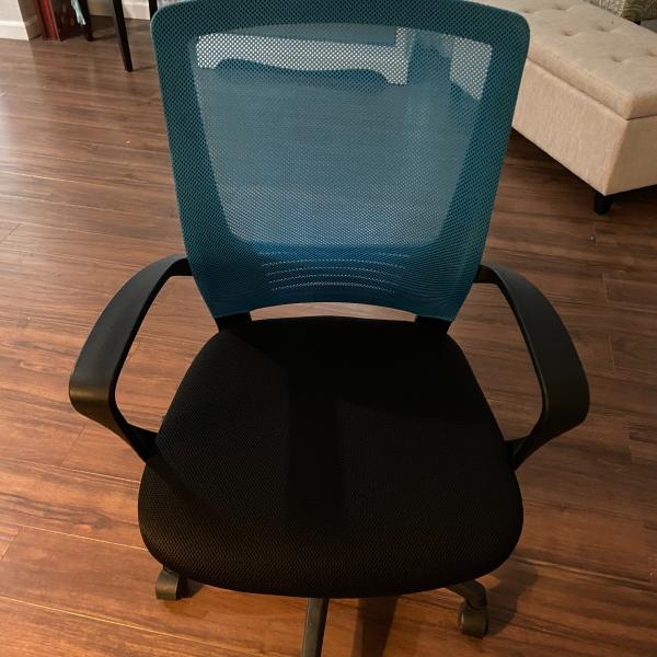 Photo of 2-chair Set - desk chairs
