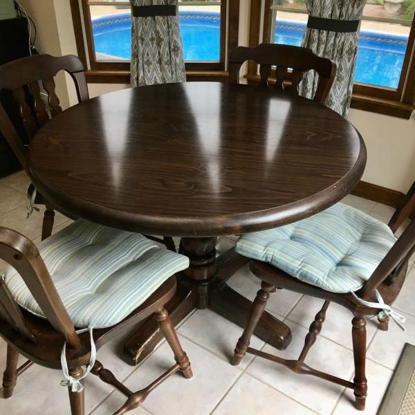 Photo of Ethan Allen Old Tavern Pine Dining Table and Chairs