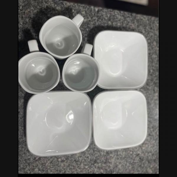 Photo of Corelle dishes and Mainstay dishes