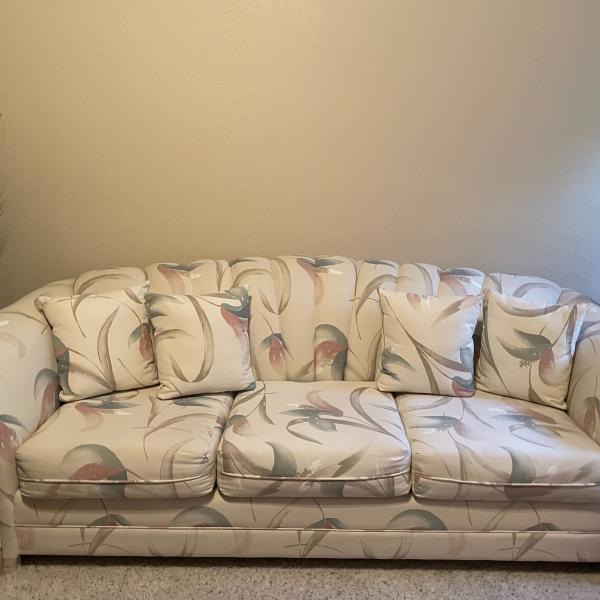 Photo of Couch & loveseat 