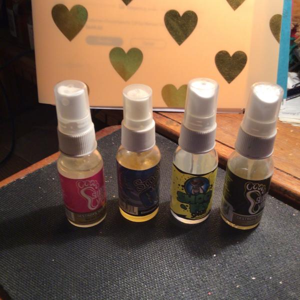 Photo of 1oz. Atomizer sprayers for 1oz. Glass Boston bottles/ product not included