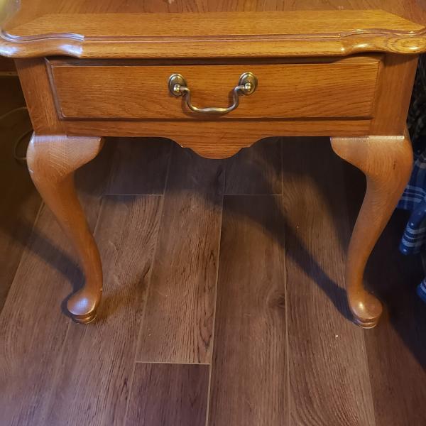 Photo of End  table