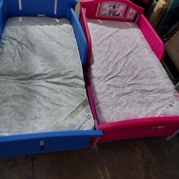 Photo of 2 Toddler Beds w/ Ortho Mattress 