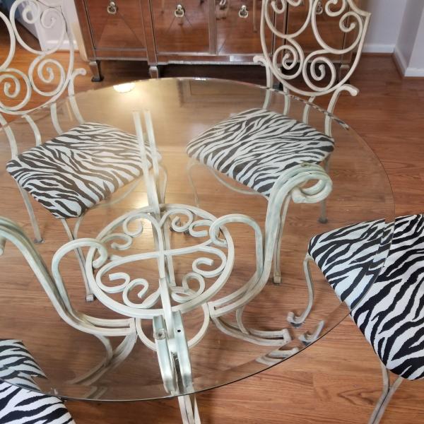 Photo of Dining Room Table with beveled Glass Top