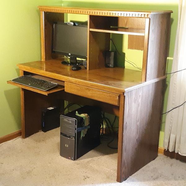 Photo of Computer Desk, with Hutch