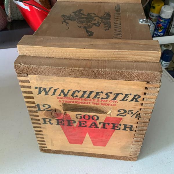 Winchester Wood Ammo Box Snaplist