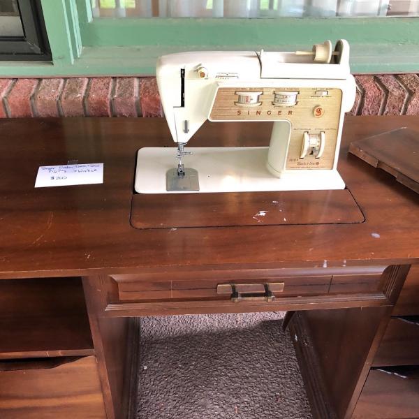 Photo of Sewing machine with cabinet 