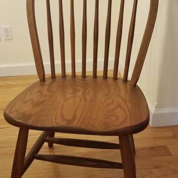 Photo of Dining Room Table and 6 chairs