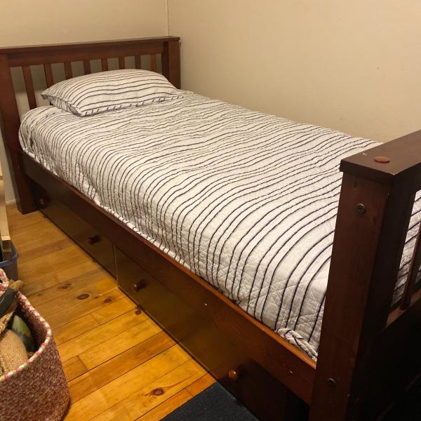 Photo of Solid Wood Twin Bed Set