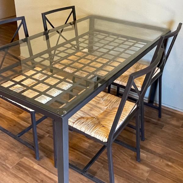 Photo of IKEA 5 piece dining room table