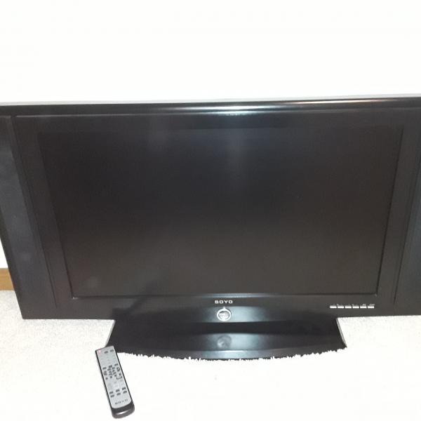 Photo of SOYO 32inch LCD TV 