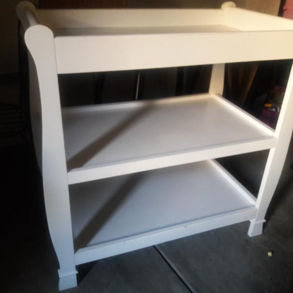 Photo of white changing table