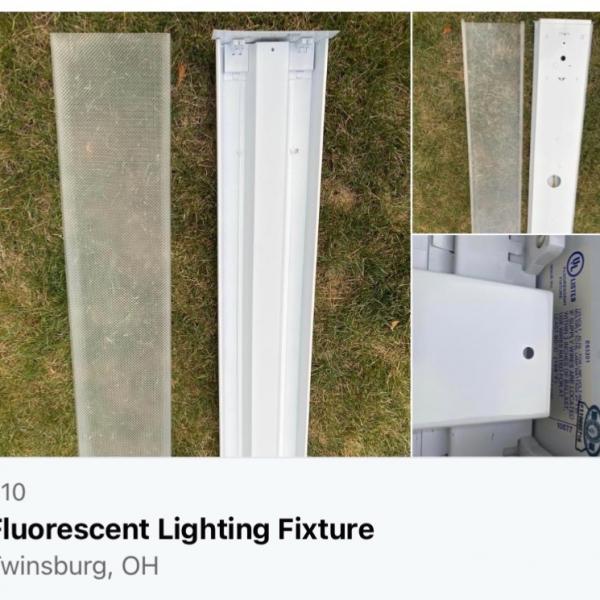 Photo of Flouroscent Light Fixture 
