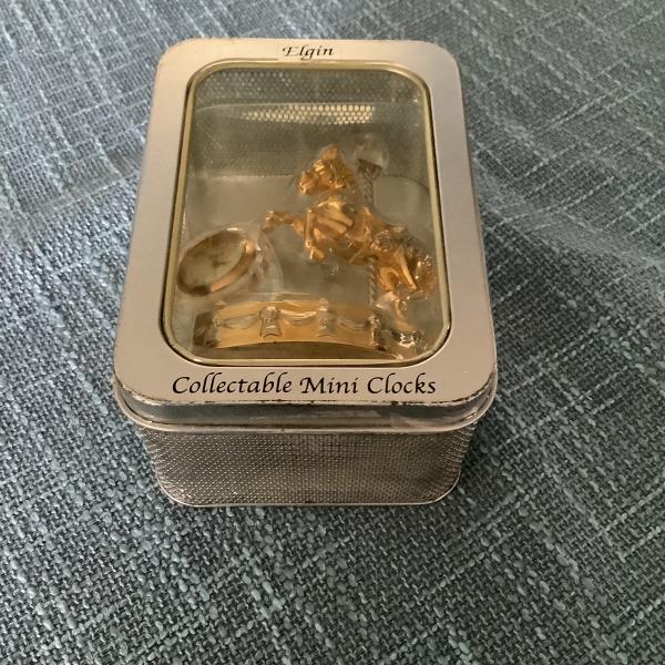 Photo of Elgin collectible mini clock