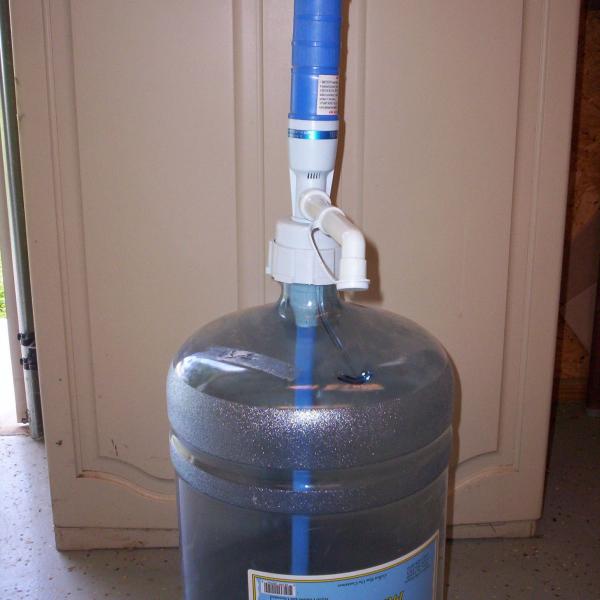 Photo of 5 Gallon Water Jug with New Pump