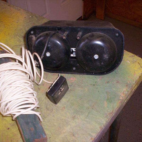 Photo of Indoor/Outdoor Telephone Ringer