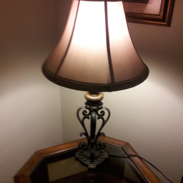 Photo of Lamps and end tables