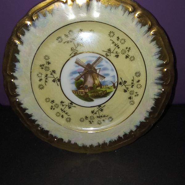 Photo of Dessert size plate with windmill and gold trim