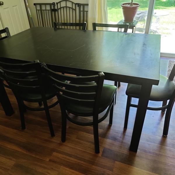 Photo of Kitchen table and chairs