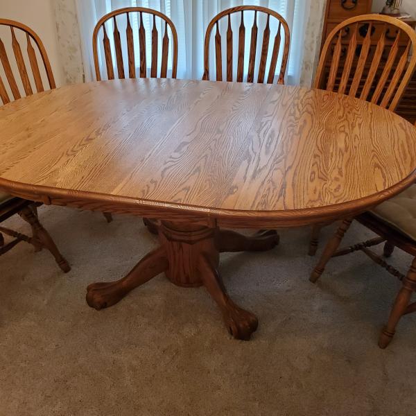 Photo of Oak Dining Table
