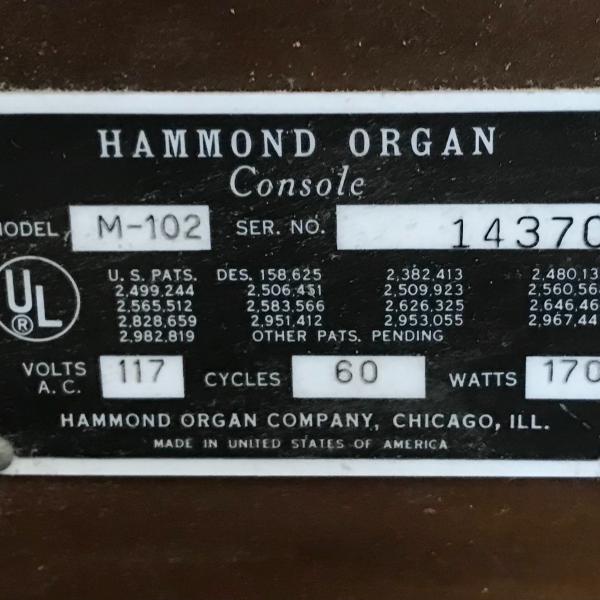 Photo of M102 Hammond Organ