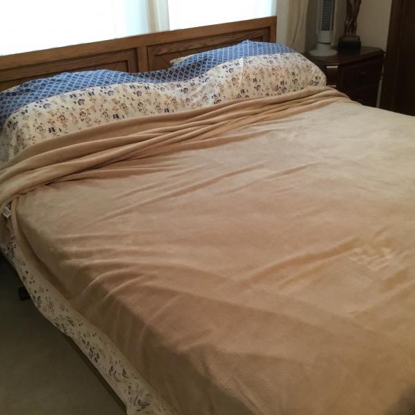 Photo of Oak headboard New King Bed with Bedding