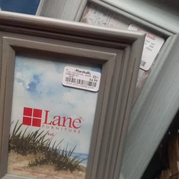 Photo of Assorted picture frames
