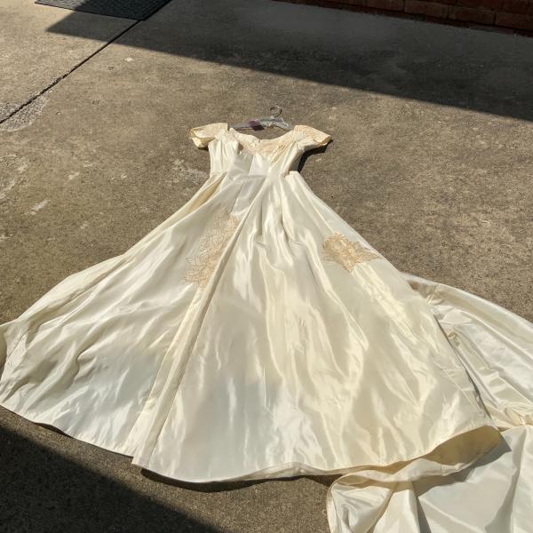 Photo of Vintage 50’s wedding dress 