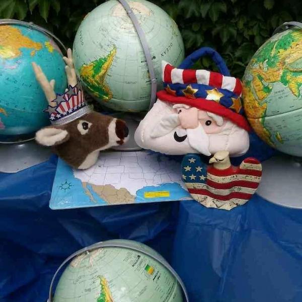 Photo of Vintage globes and Americana
