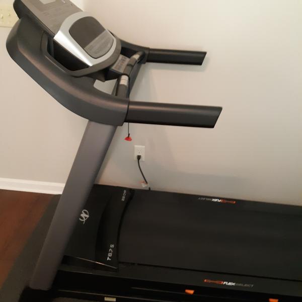 Photo of NordicTrac T6.7S Treadmill