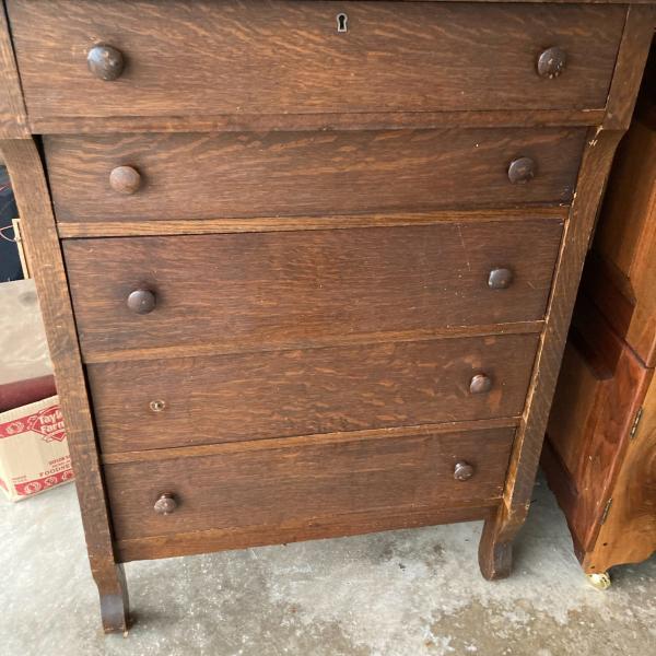 Photo of Oak Chest Of Drawers 