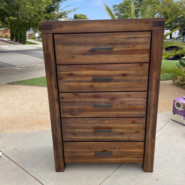Photo of Chest of Drawers 