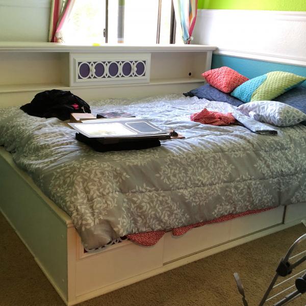Photo of Full size bed - day bed style