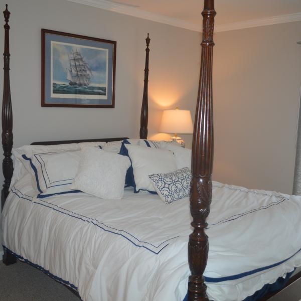 Photo of Ethan Allen Queen Bedroom Set