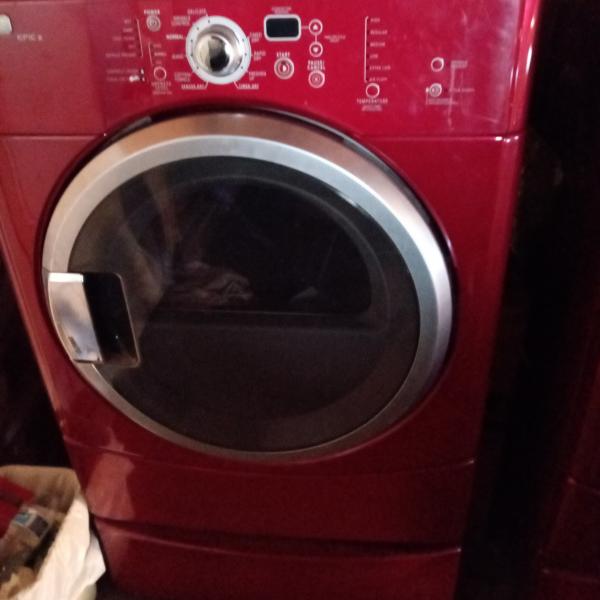 Photo of Appliances, washer/dryer