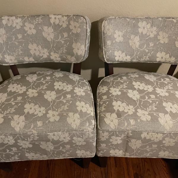 Photo of 2 accent chairs 