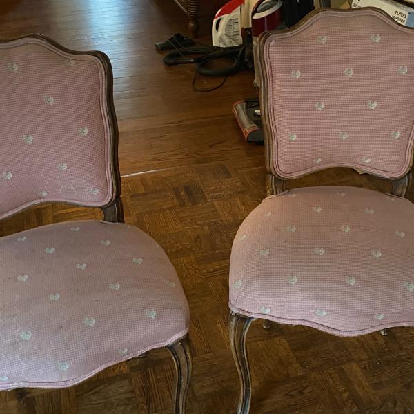 Photo of Victorian Era Chairs