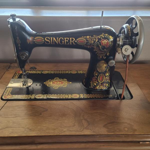 Photo of Antique Singer Treadle machine